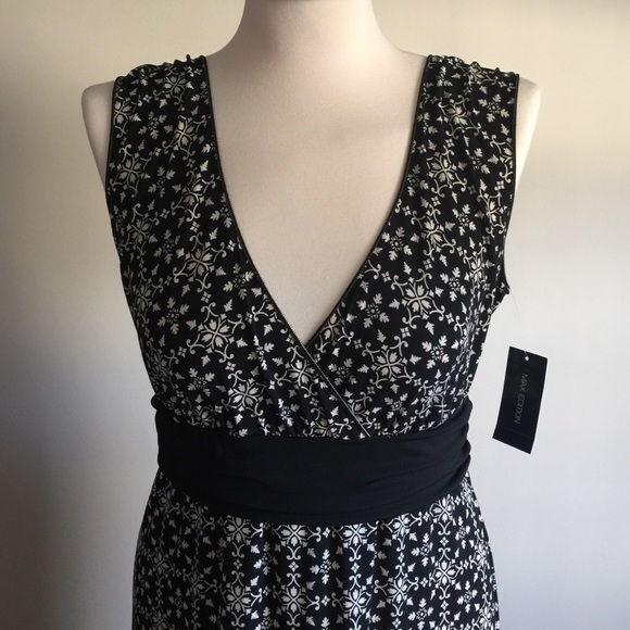 Max Edition Maxi Dress - Picture 2 of 4