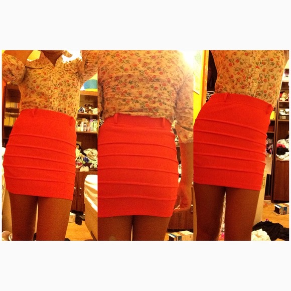 Floral shirt - Picture 1 of 1