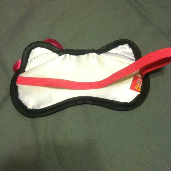 Hello Kitty Sleep Mask - Picture 2 of 2