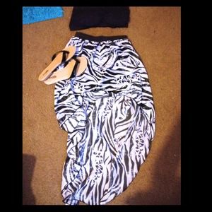 Fabulous hi low skirt