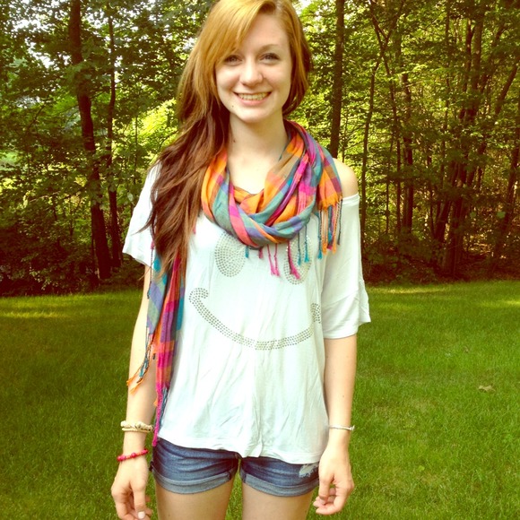 Smiley shirt
