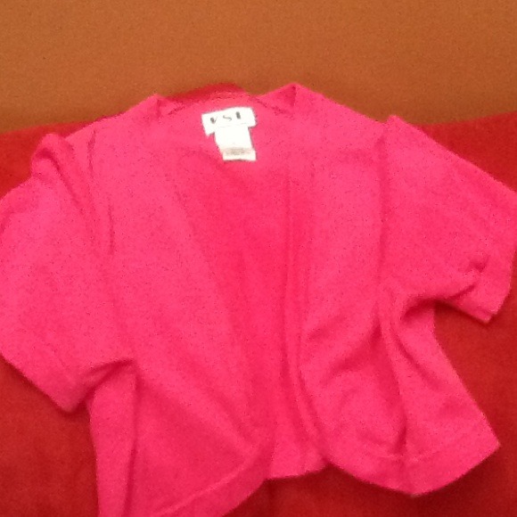 Short sleeve cover top