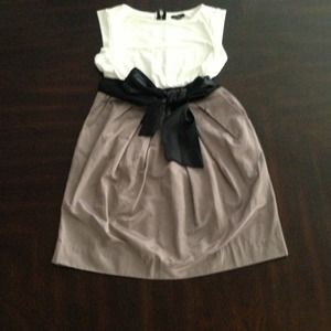 Two tone dress NWOT