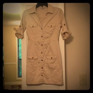 Khaki Button Up Safari Dress🌿