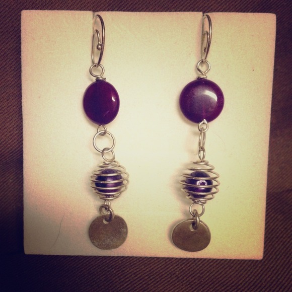 SOLD Beautiful purple earrings