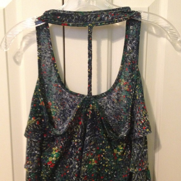 Ruffled, open backed tank top - Picture 3 of 3