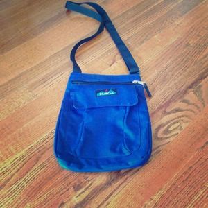 Kavu purse