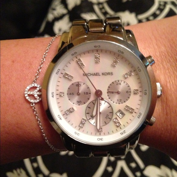 *SOLD*Michael Kors Showstopper Glam Watch - Silver