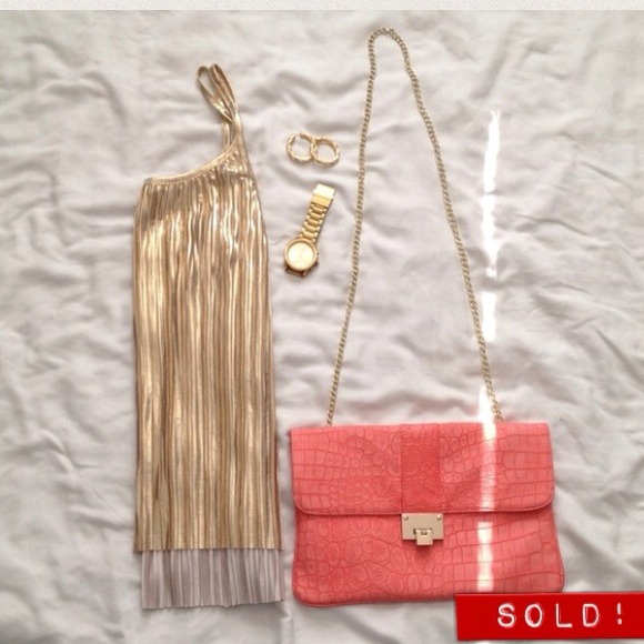 Coral Purse