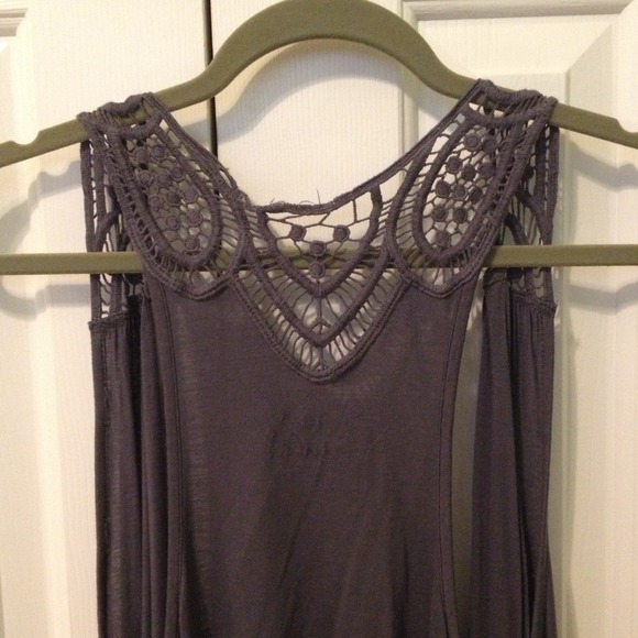 Grey, laced back cardigan - Picture 3 of 3