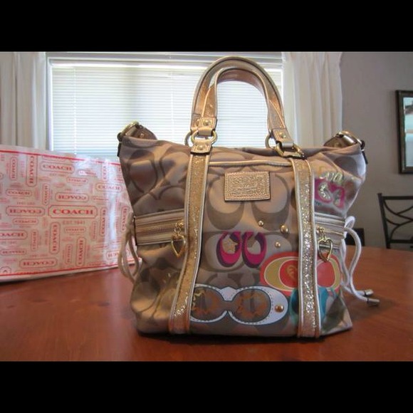 Authentic Coach Handbag purse 2012