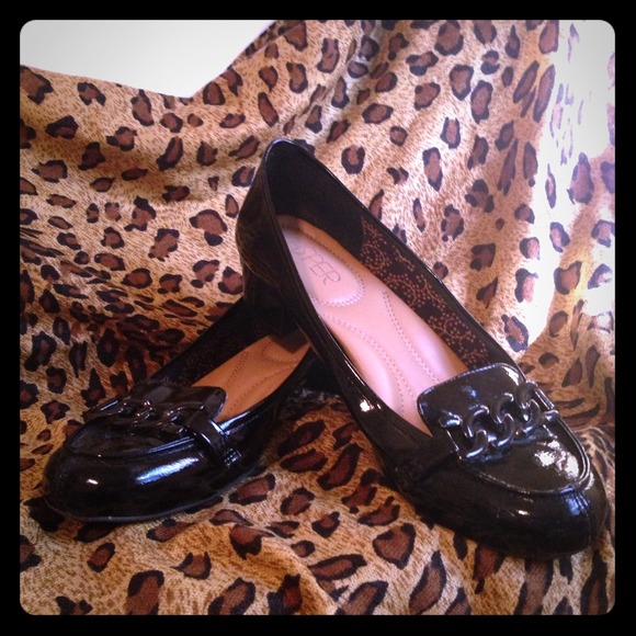 🔥🔥kasper pumps🔥🔥