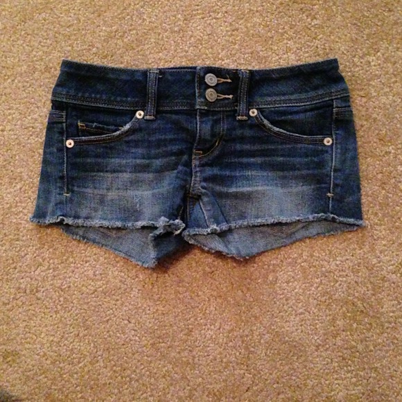 American Eagle shorts.