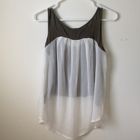 High Low Tank Top - Picture 3 of 3