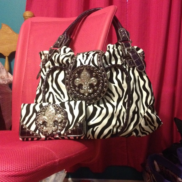 Zebra purse and matching wallet!