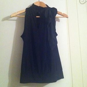 Black bow top
