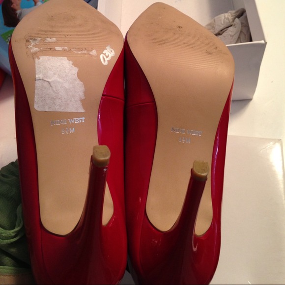 Nine West Pumps SOLD!!! - Picture 4 of 4