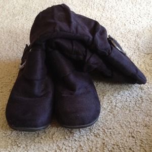 Black boots