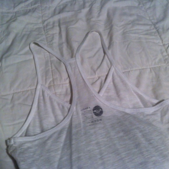Razor back Roxy tank - Picture 3 of 3