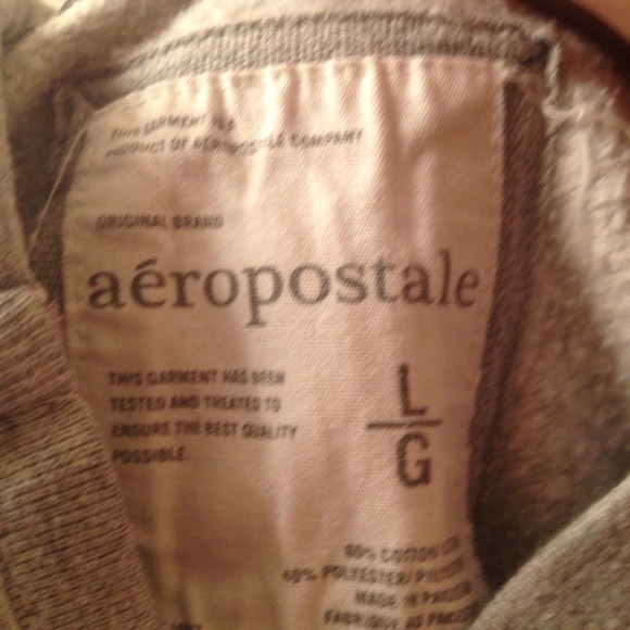 Sweatshirt - Picture 2 of 4
