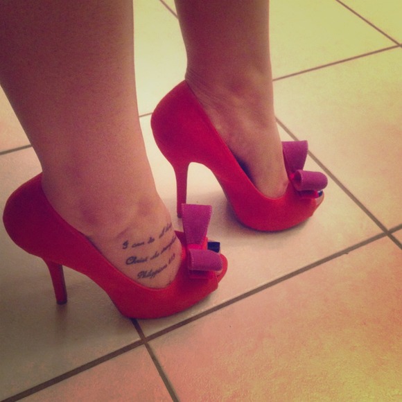 Charlotte Russe Bow Heels