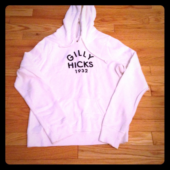 SOLD Gilly hicks pullover hoodie