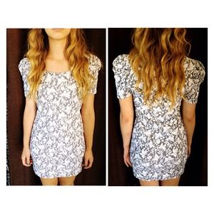 Forever 21 dress 🎀