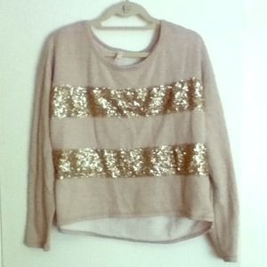 Beige loose-fitted sweater/top