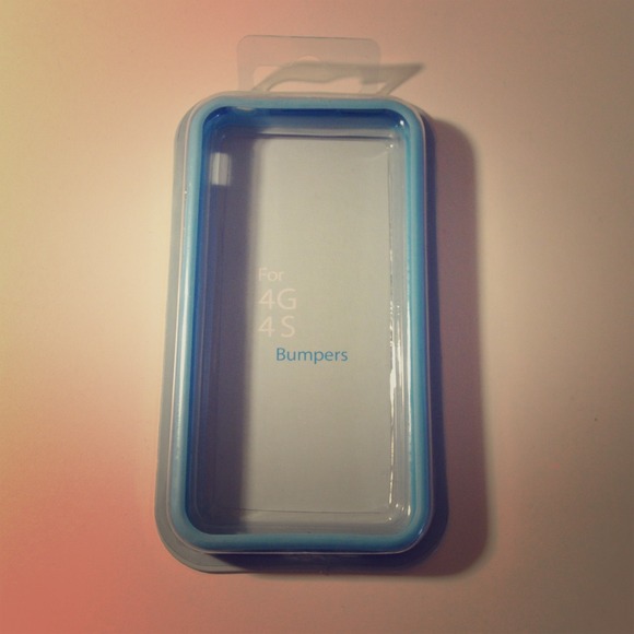 BLUE IPHONE 4/4S BUMPER