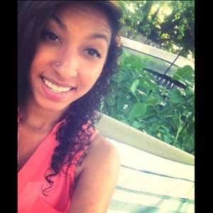 ~Meet your seller~🌻