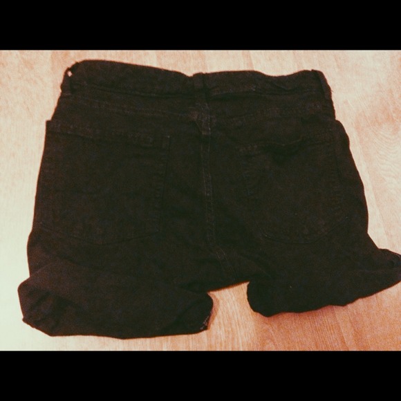 Black High Waist Shorts! - Picture 2 of 3
