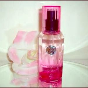 V. Secret Body Mist AND Makeup Brush Bundle