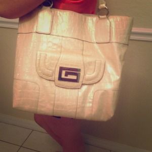 Tan/Nude Colored Guess Purse