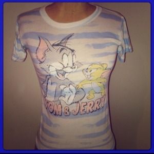 VINTAGE TOM & JERRY CARTOON TSHIRT- SO SOFT