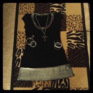 Silky Black and silver shoulder sleeve top