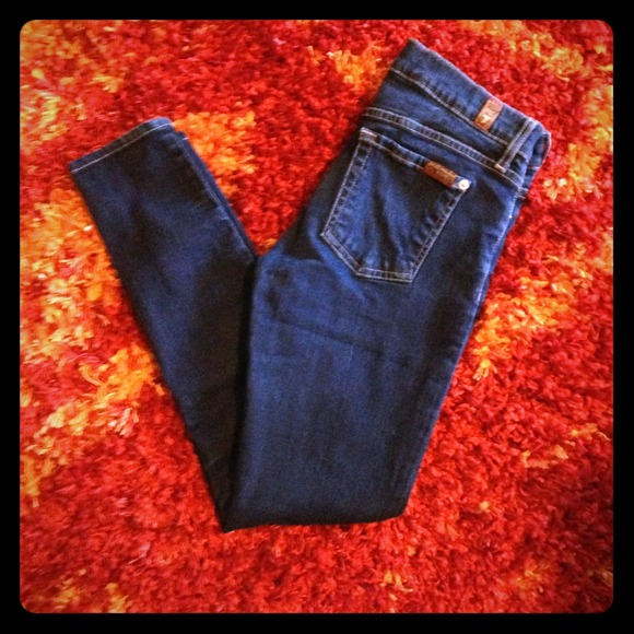 *REDUCED* 7 for all mankind skinny jeans