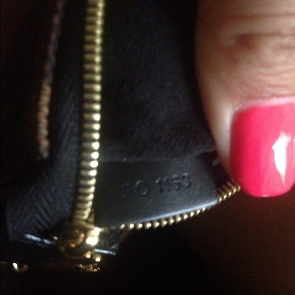 ❌SOLD❌ Louis Vuitton Damier Paillettes Pochette - Picture 4 of 4