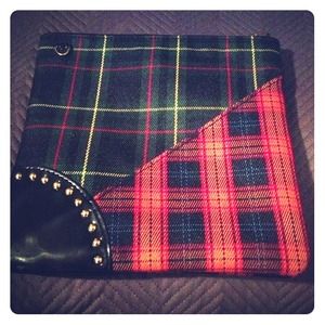 🌟Decided to keep🌟NEW! MAC bag