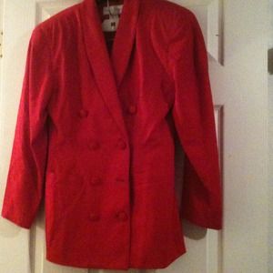 Causal corner beatiful red suit