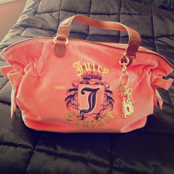 Juicy Couture Handbags - NWOT Auth Juicy Couture Peach Velour Daydreamer