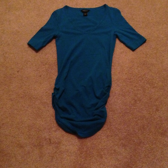 Half sleeve tunic top.