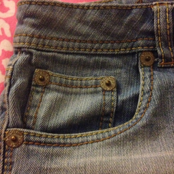 Shorts - Picture 2 of 4