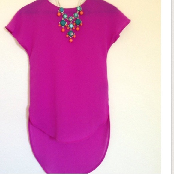 Sold!!This top, green top and sequin top 3 total - Picture 1 of 2