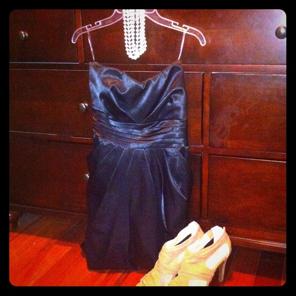 Black silk dress !