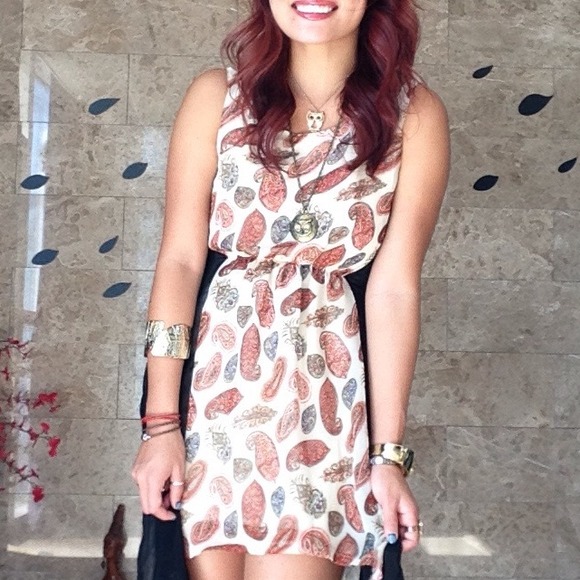 🌸BUNDELED🌸🎉HP🎉✨Fall Leaves High Lo Chiffon - Picture 2 of 4