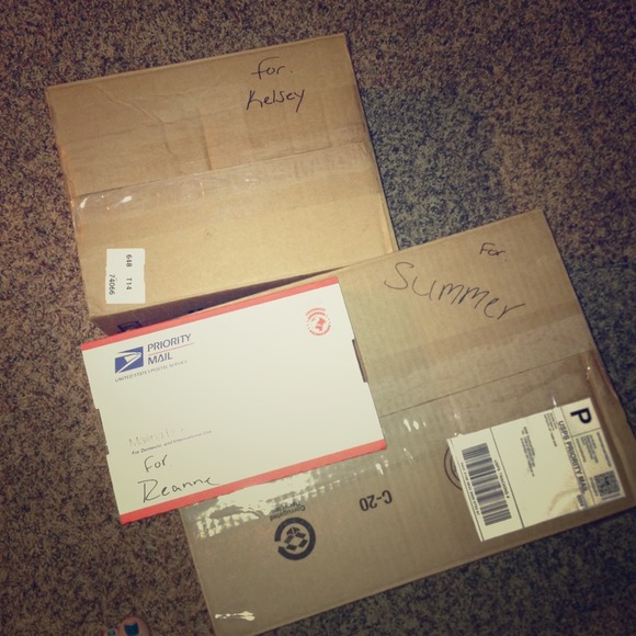 📦Shipping Tommorow 7-18-13📬