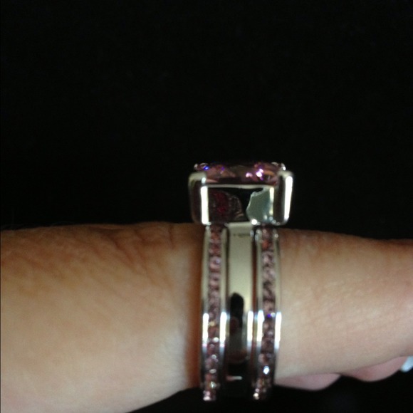 Pink Princess cut 3 piece Wedding Set - Picture 4 of 4