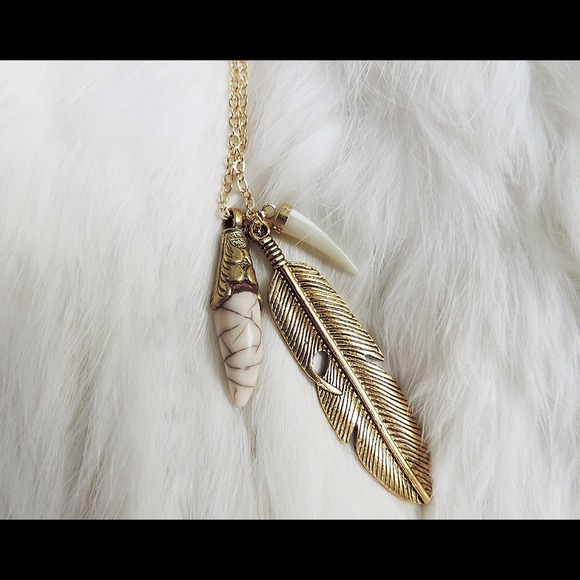 MINA MANTRA "Triplette" Necklace