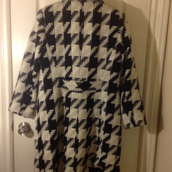 I.N.C. International concepts petite coat - Picture 3 of 3