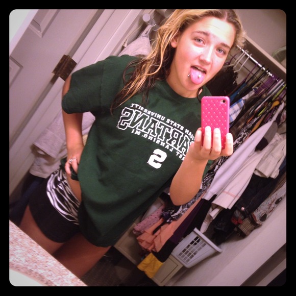 The green shirt and the shorts